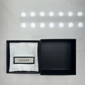 Gucci ring box